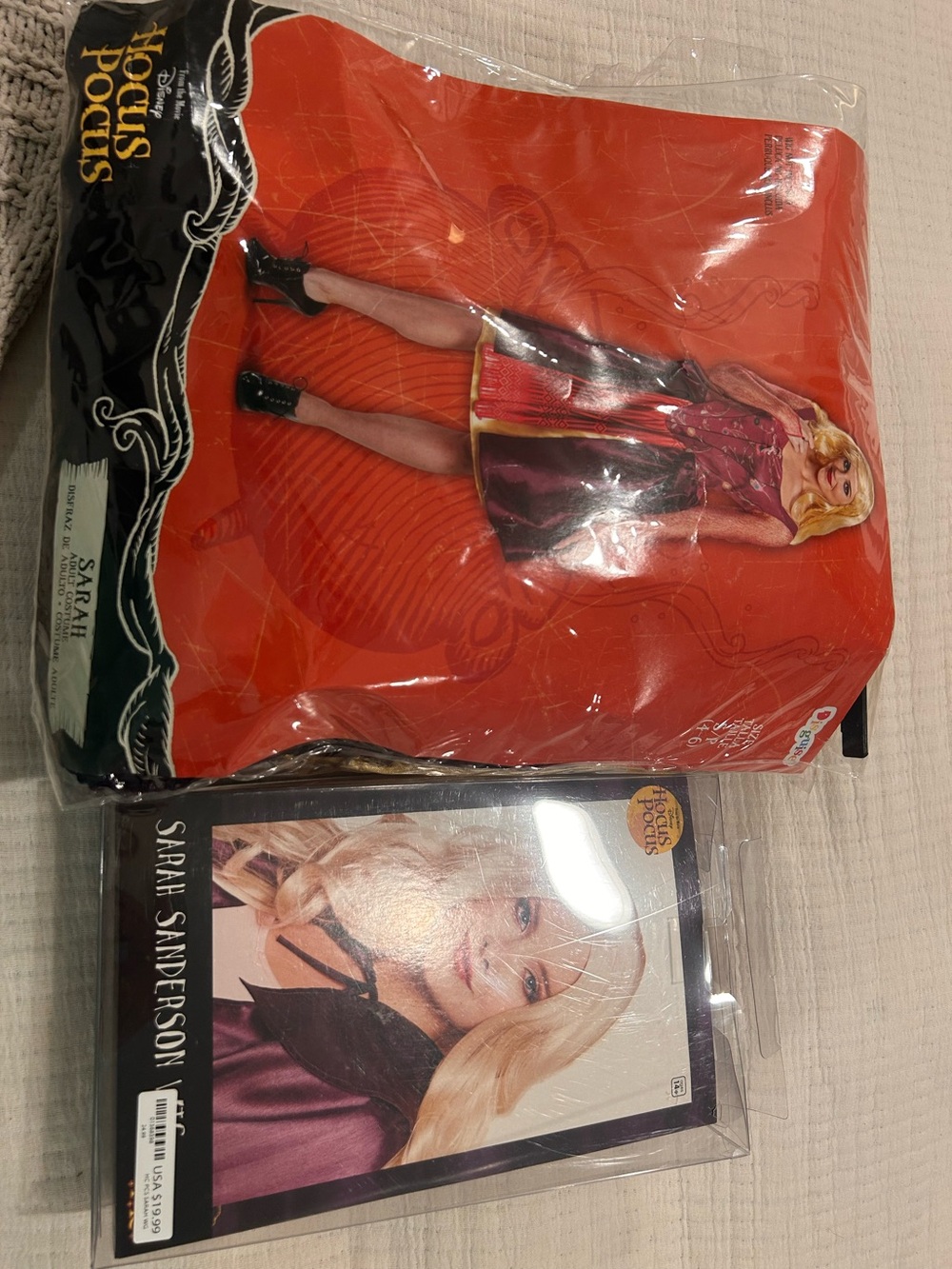 🔮 DELUXE Sarah Sanderson Costume Bundle | Dress, Wig & Velvet Cloak | Adult Sm